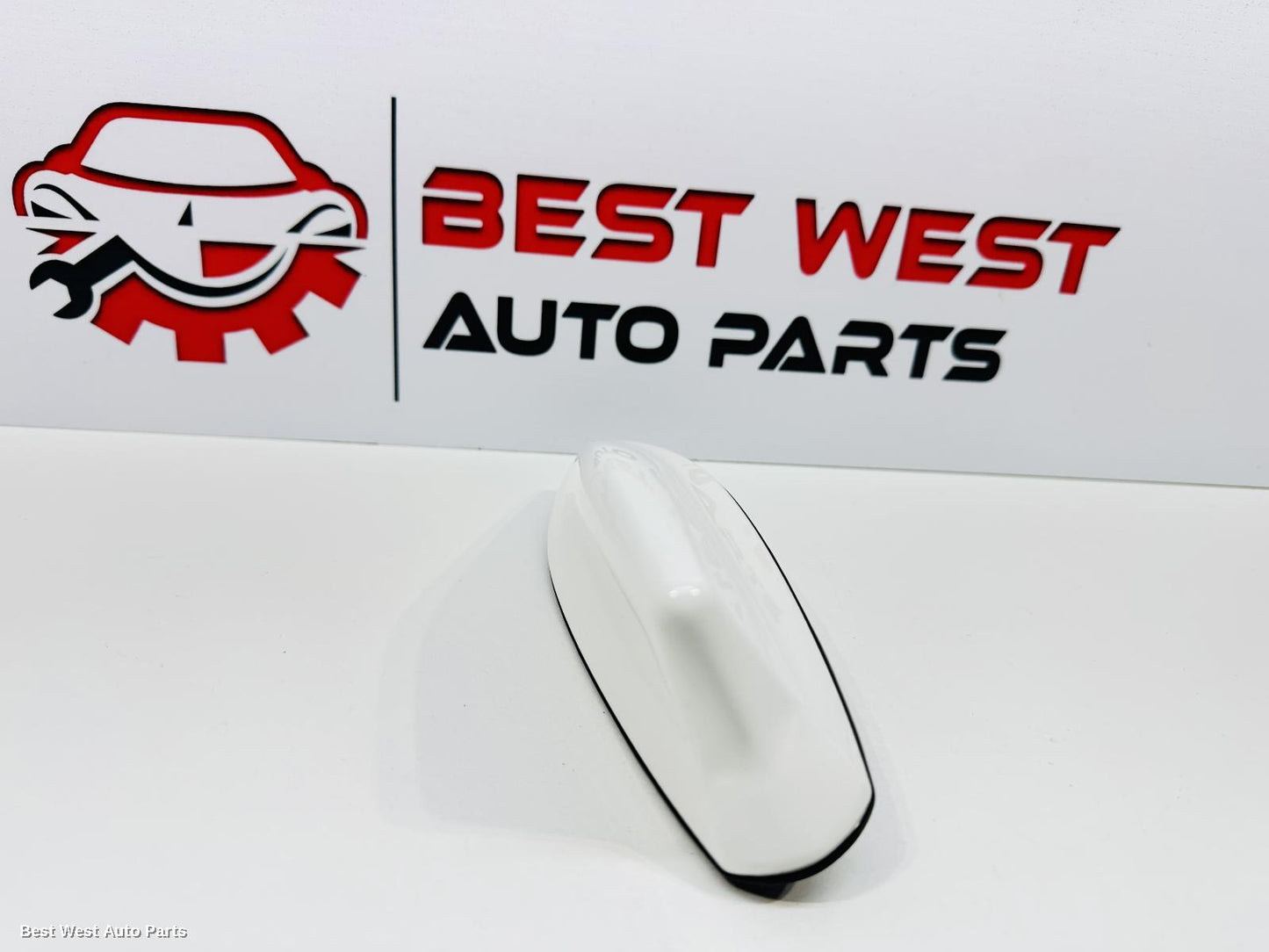 2021 TOYOTA COROLLA Antenna