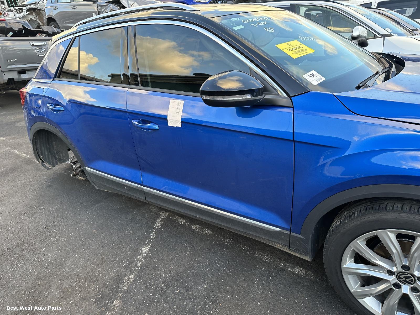 2024 VOLKSWAGEN T-ROC Right Front Window Reg/Motor