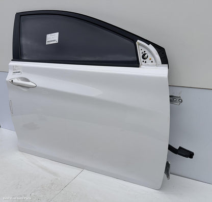 2012 HYUNDAI ELANTRA Right Front Door