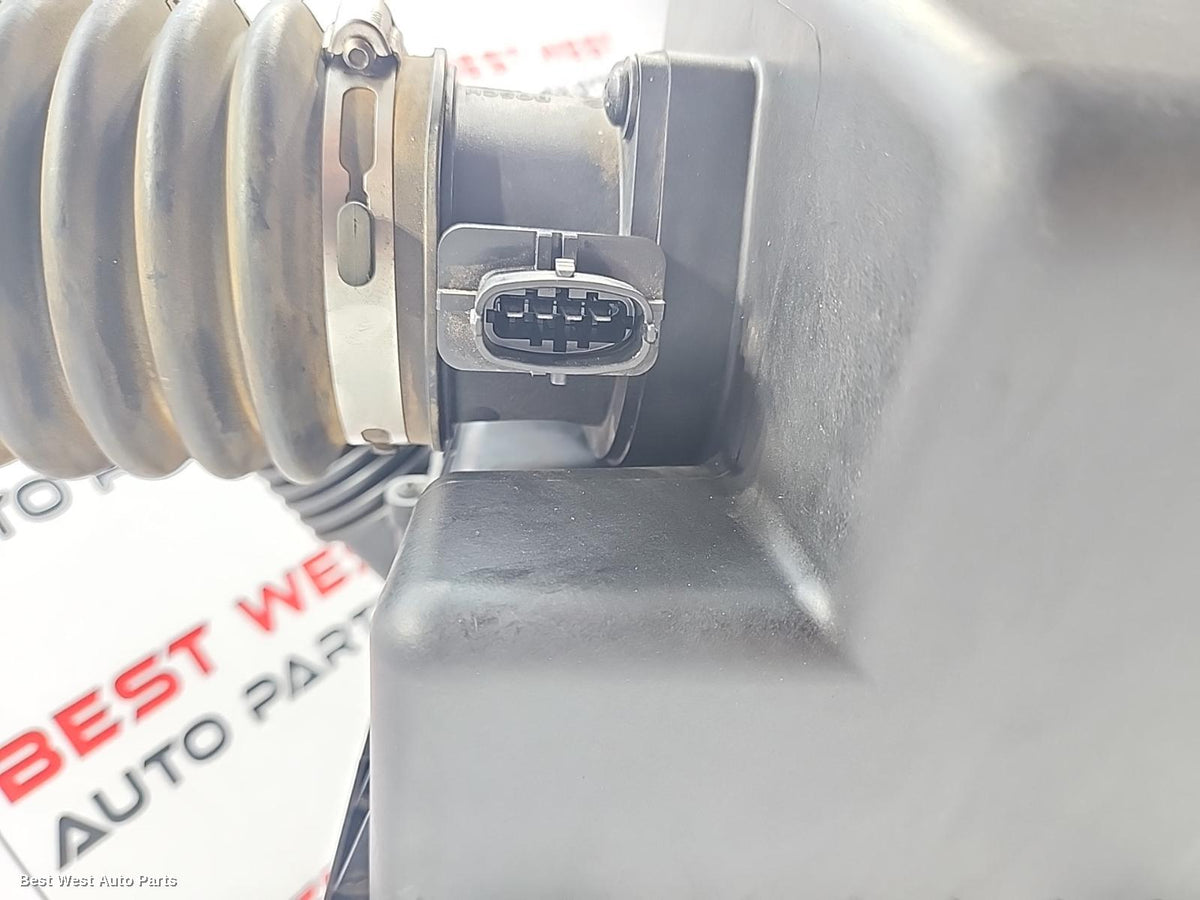 2019 LDV G10 Air Cleaner/Box