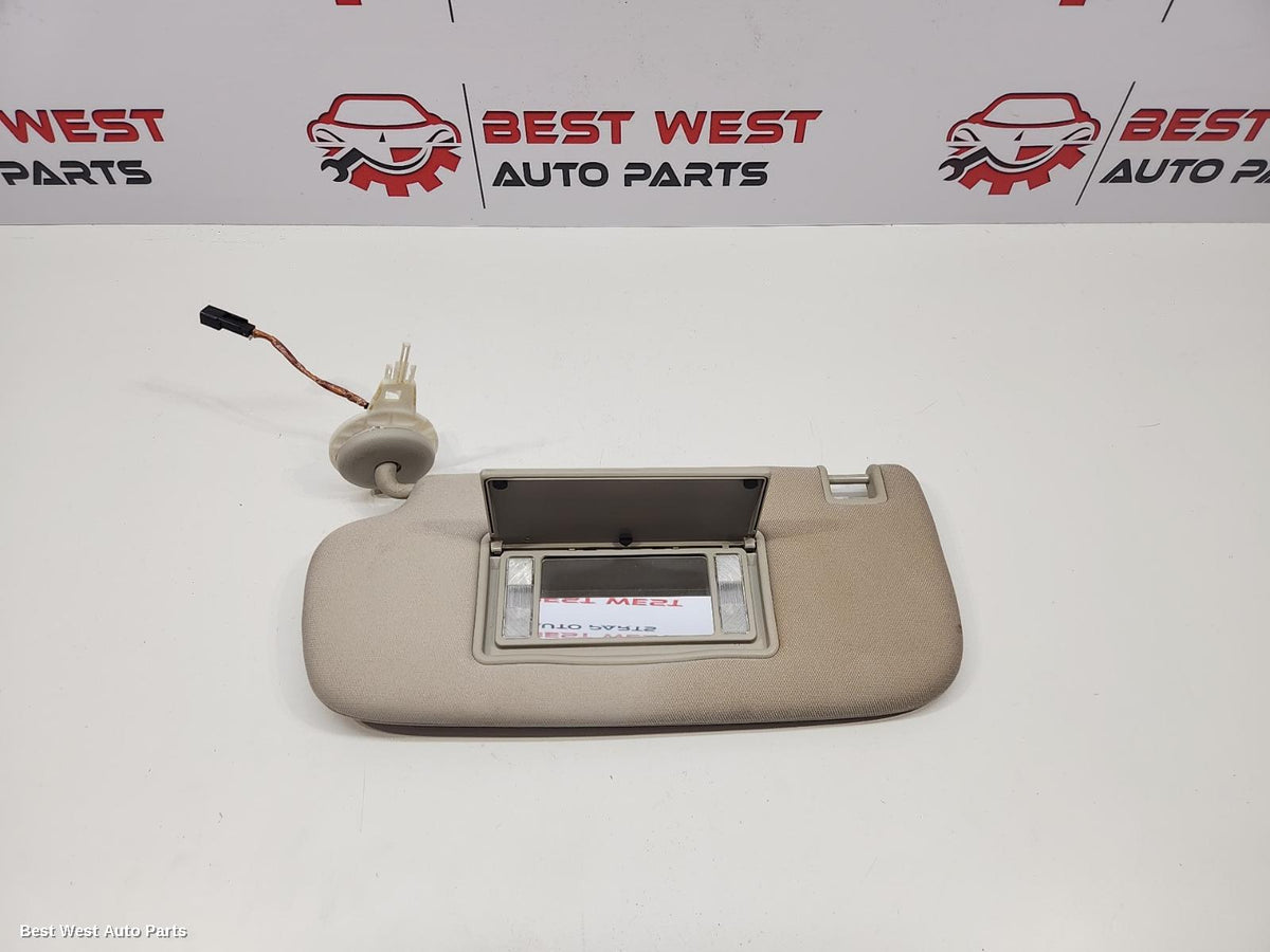 2011 JEEP GRANDCHEROKEE Sunvisor
