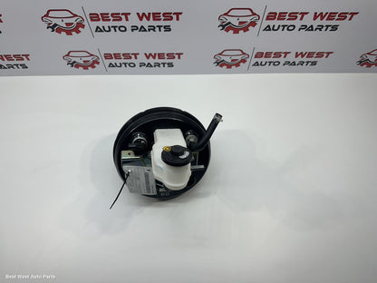 2024 TOYOTA HILUX Brake Booster