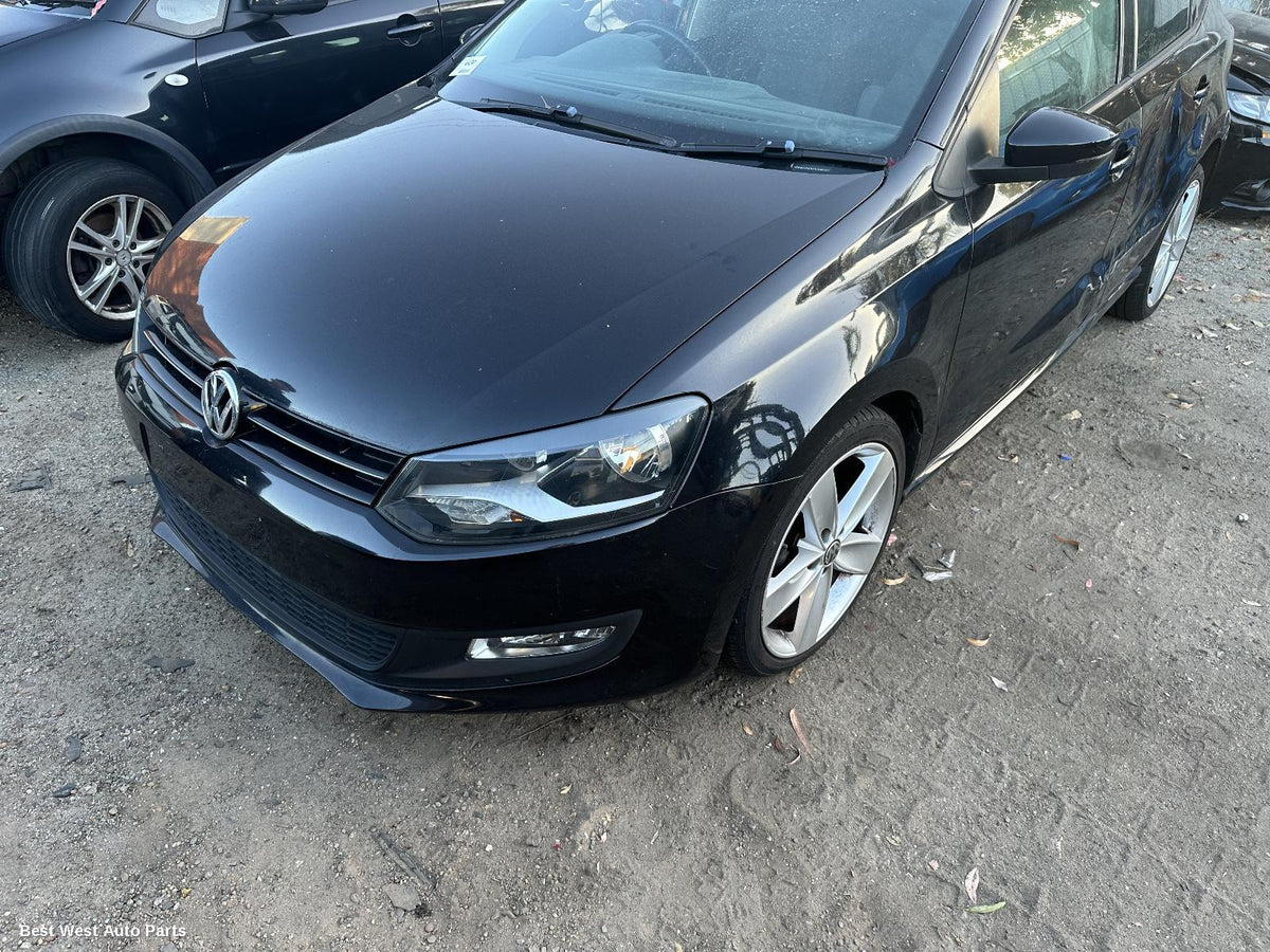 2013 VOLKSWAGEN POLO Rear Bumper