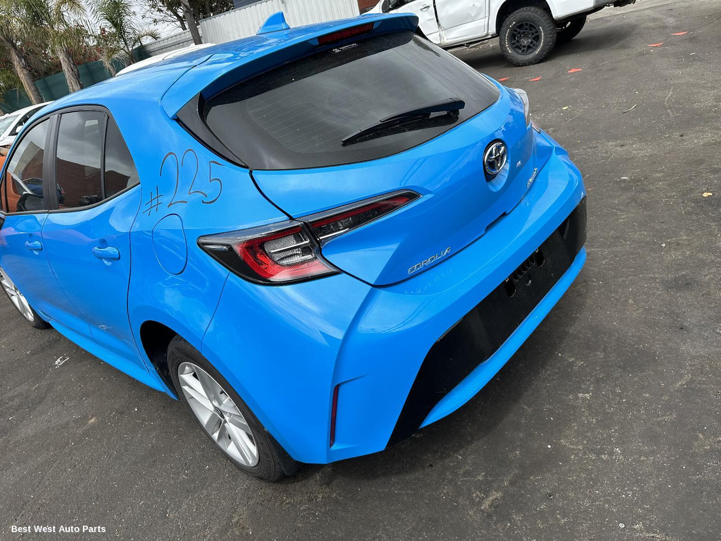 2022 TOYOTA COROLLA Right Taillight