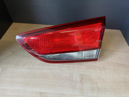 2019 HYUNDAI I30 Rear Garnish
