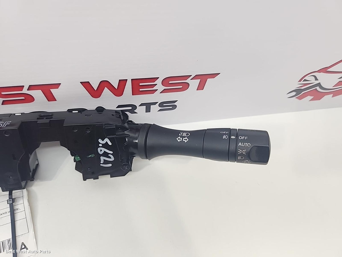 2023 NISSAN NAVARA Combination Switch
