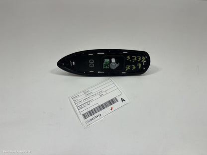 2024 TOYOTA HILUX Antenna