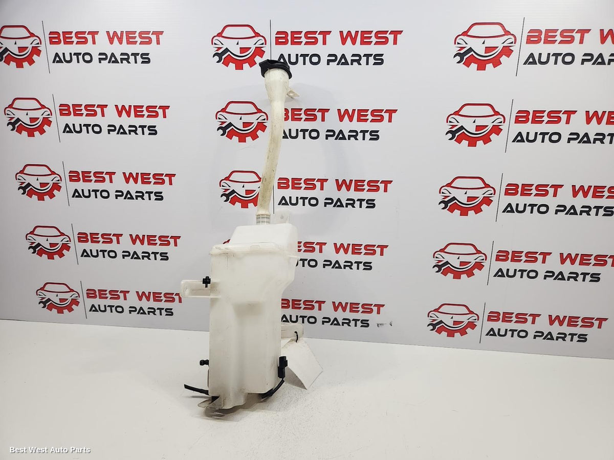2017 LDV G10 Washer Bottle
