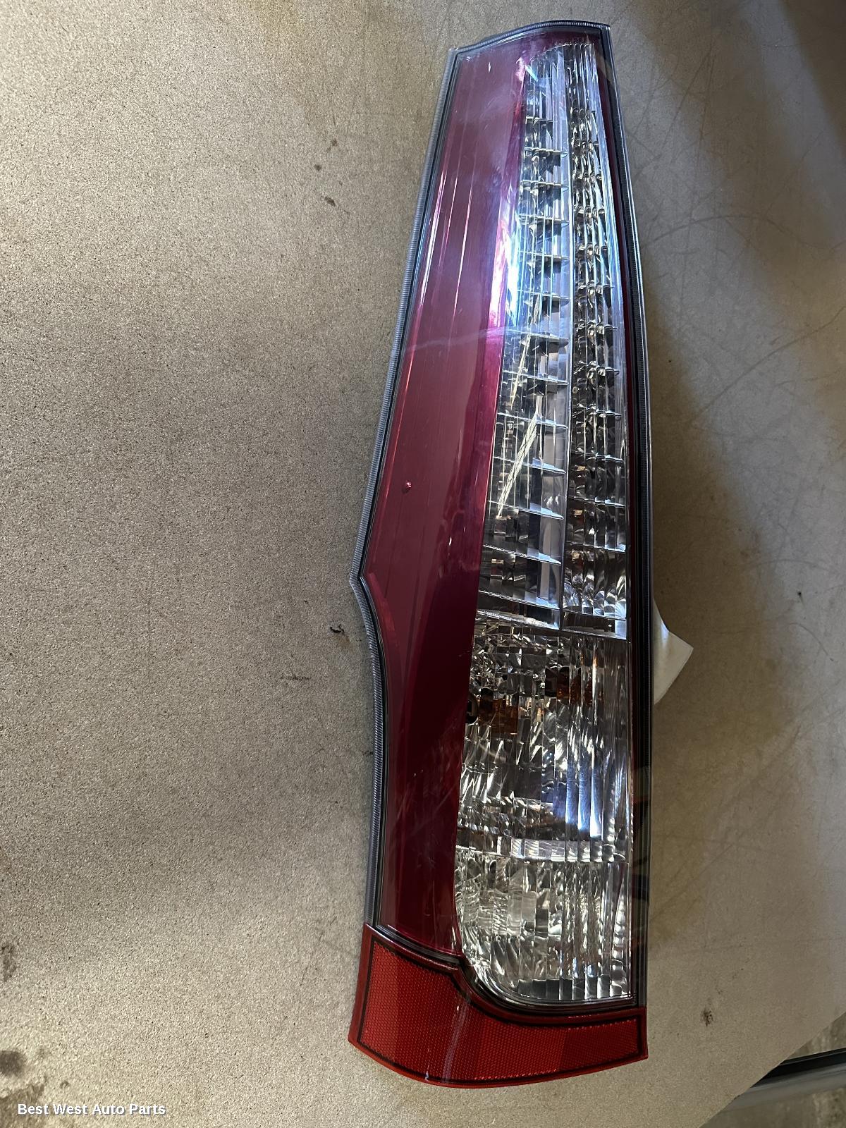 2009 MITSUBISHI GRANDIS Left Taillight