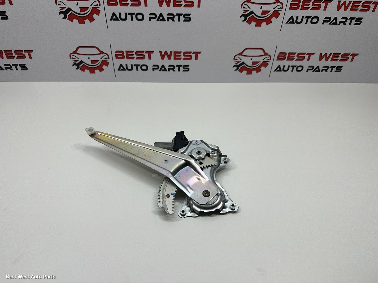 2024 TOYOTA HILUX Left Rear Wnd Reg/Motor