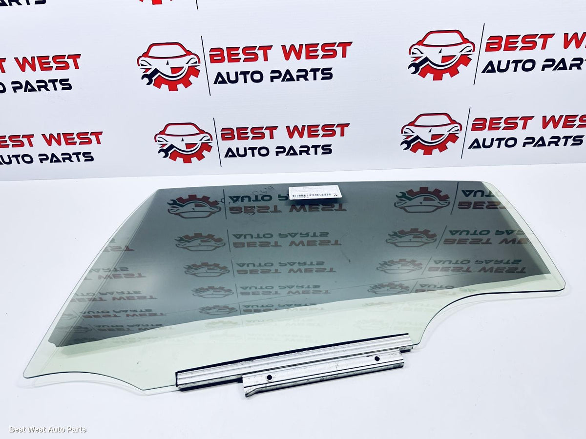 2019 TOYOTA YARIS Left Rear Door Window