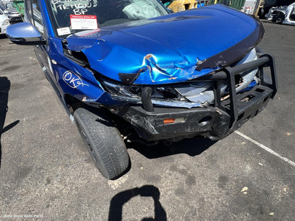 2020 MITSUBISHI TRITON Right Front Door Window