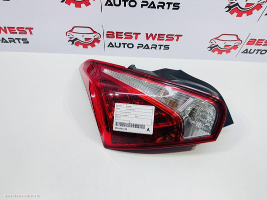 2014 NISSAN PULSAR Left Taillight
