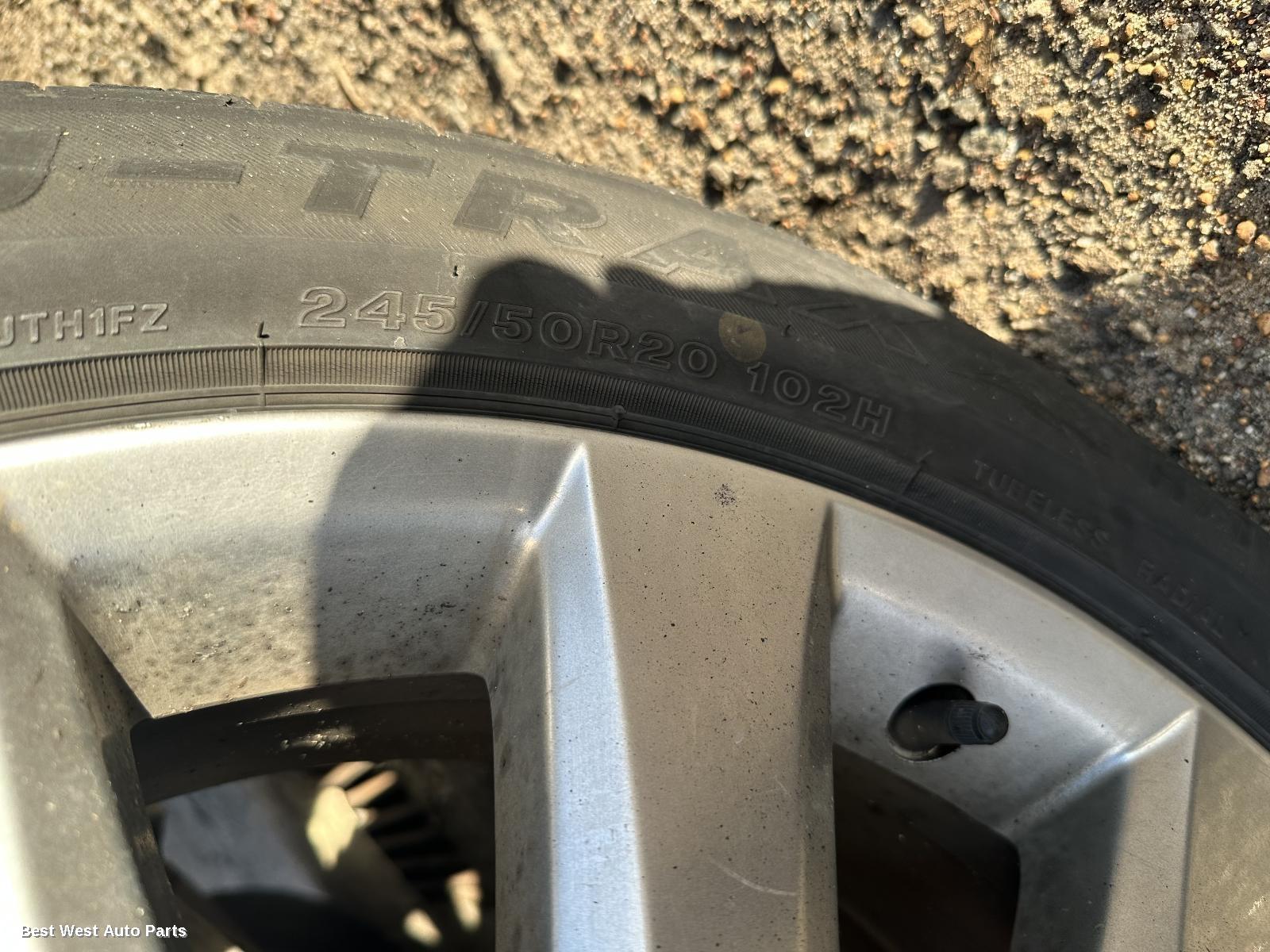 2009 MAZDA CX9 Wheel Mag