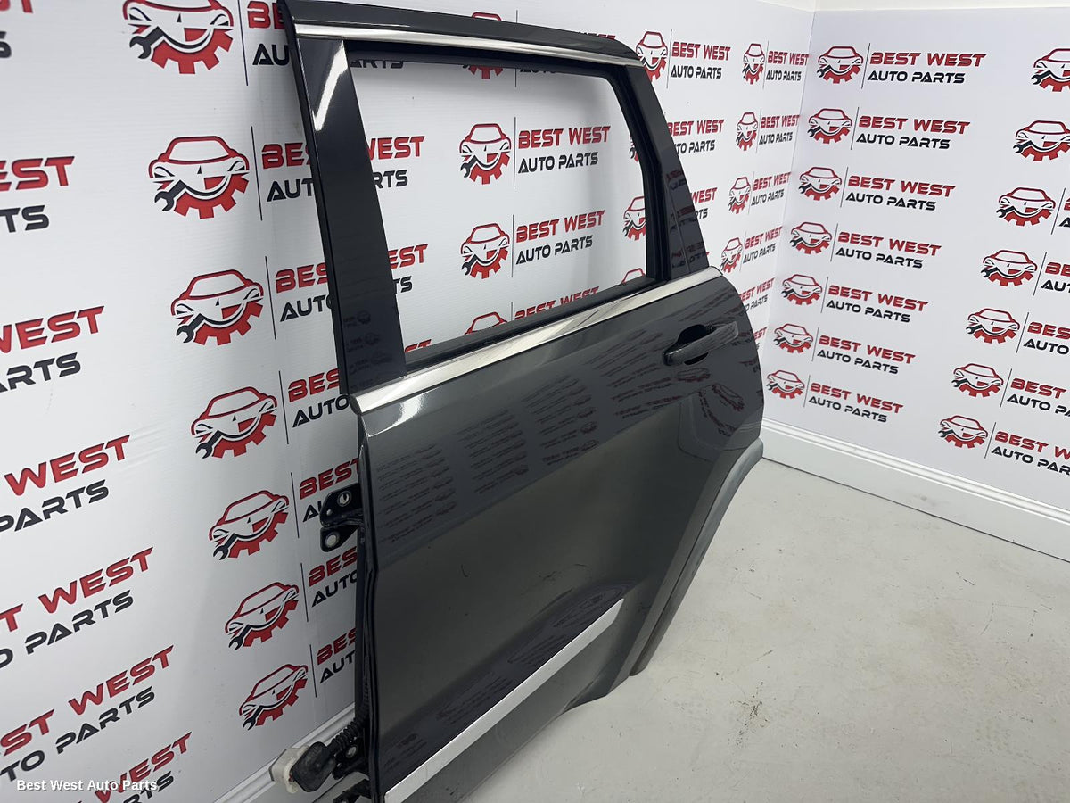 2011 JEEP GRANDCHEROKEE Left Rear Door/Sliding