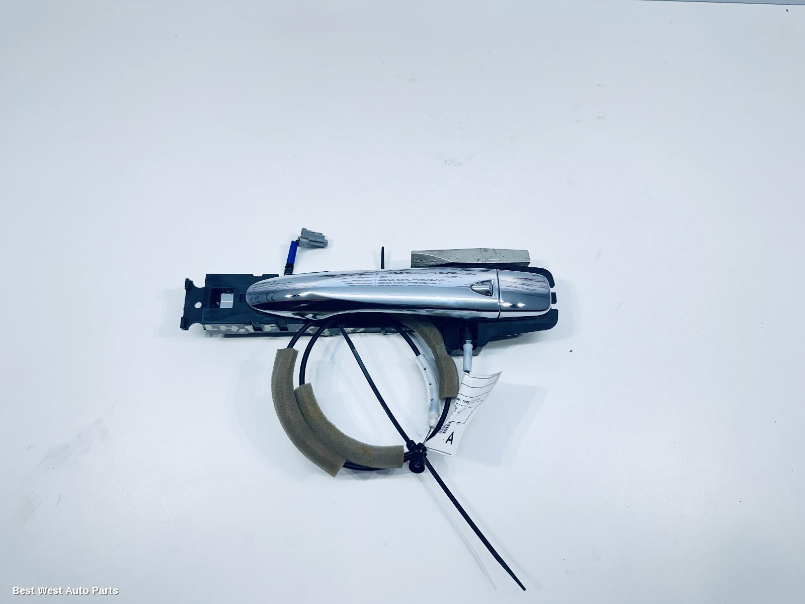2021 NISSAN NAVARA Door Handle
