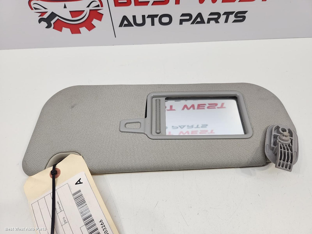 2016 HYUNDAI I30 Sunvisor