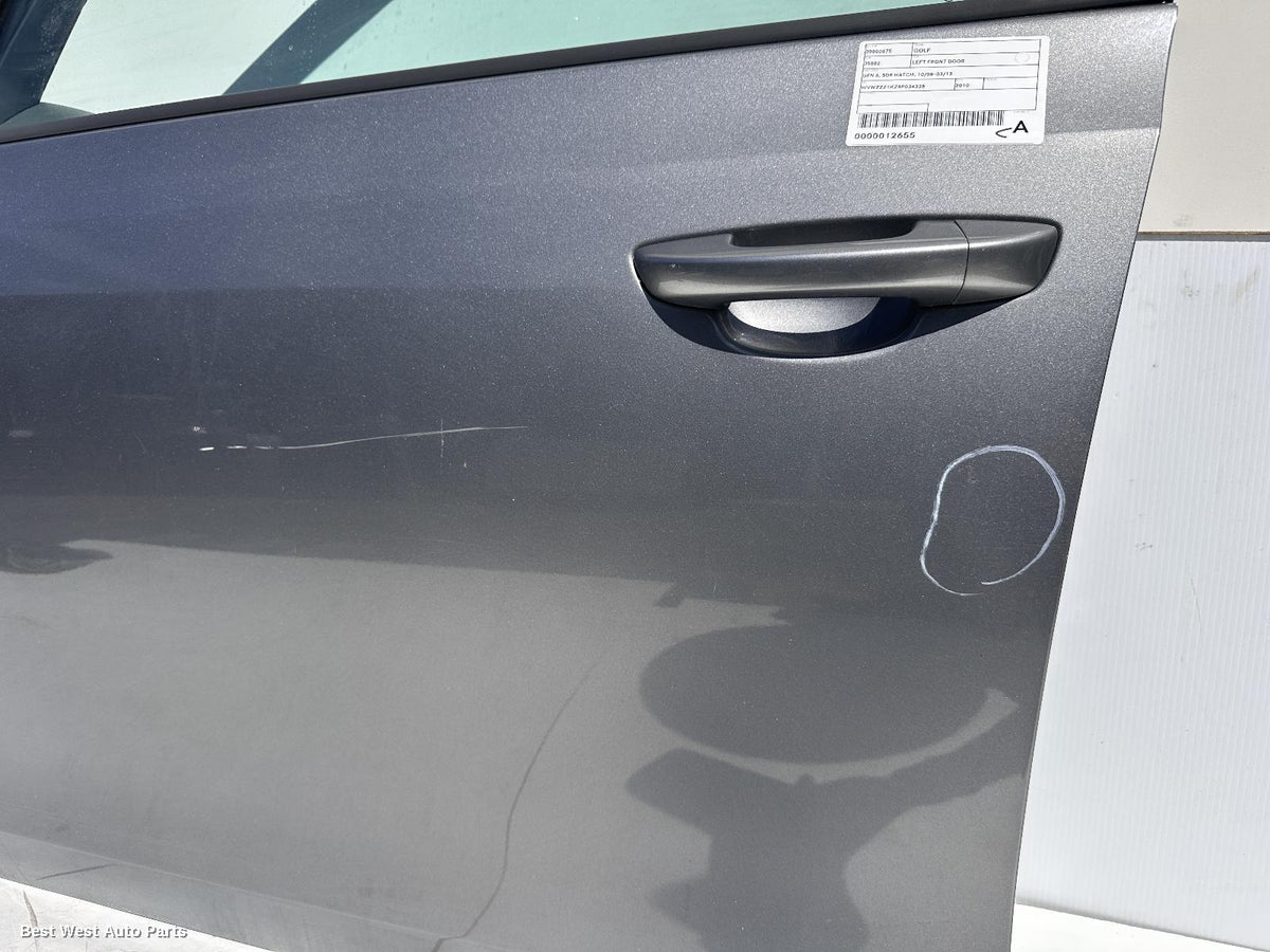 2010 VOLKSWAGEN GOLF Left Front Door