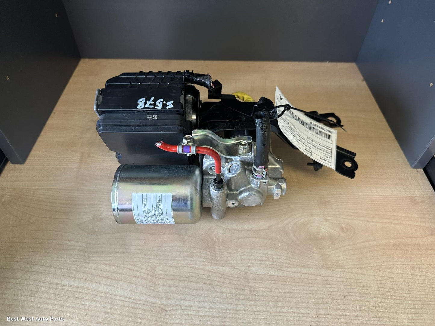 2024 TOYOTA RAV4 Abs Pump/Modulator