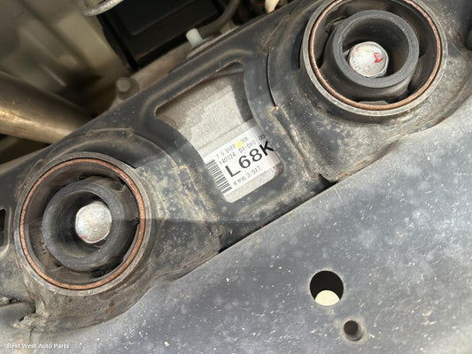 2015 MITSUBISHI PAJERO Differential Centre