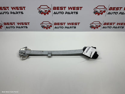 2024 MITSUBISHI TRITON Right Front Window Reg/Motor