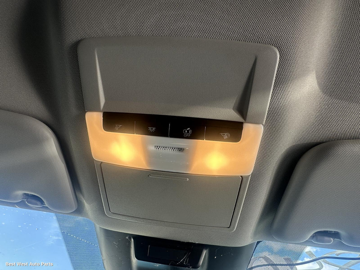 2023 NISSAN QASHQAI Courtesy Light