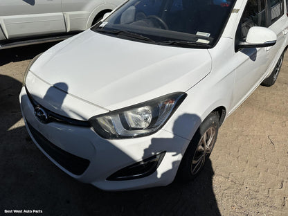 2013 HYUNDAI I20 Rear Bumper