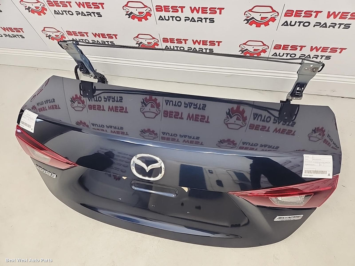 2016 MAZDA 3 Bootlid/Tailgate