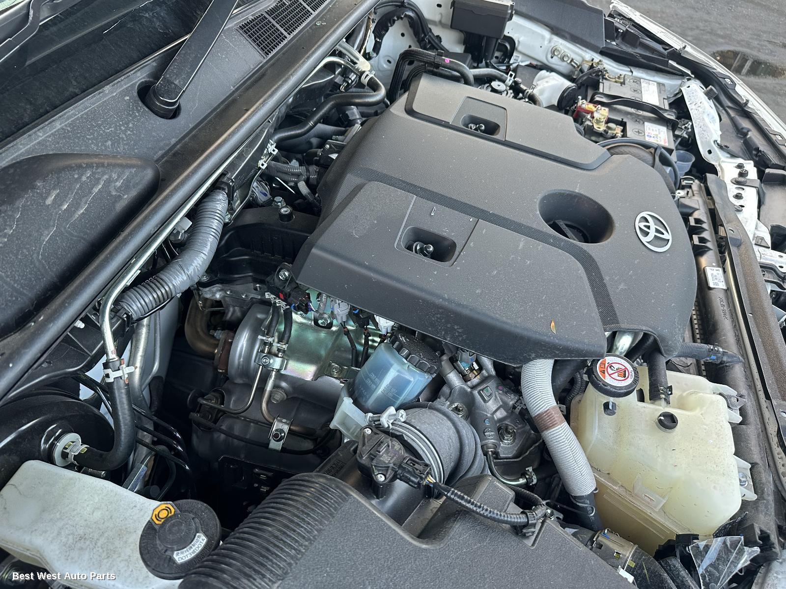 2025 TOYOTA HILUX Engine