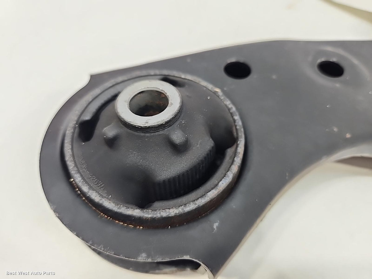 2025 TOYOTA RAV4 Right Front Lower Control Arm