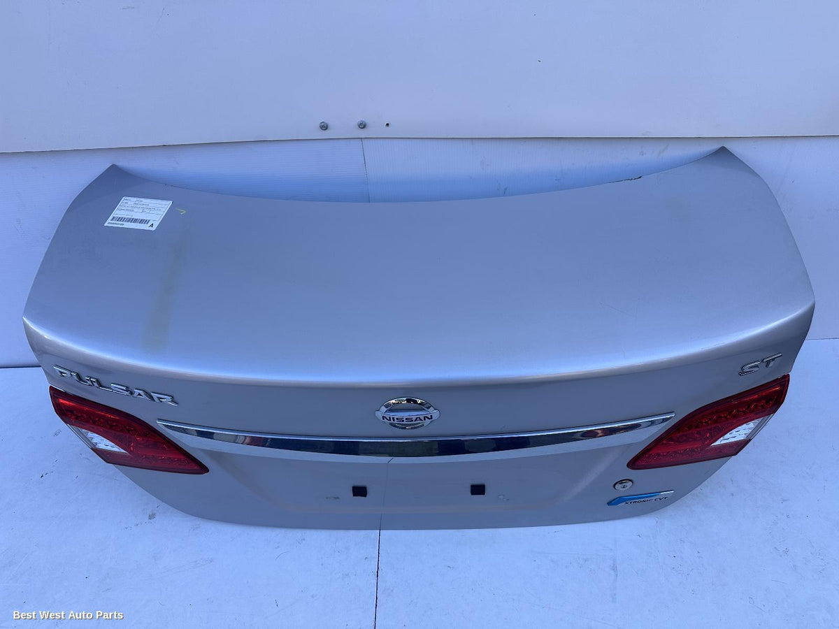 2015 NISSAN PULSAR Bootlid/Tailgate