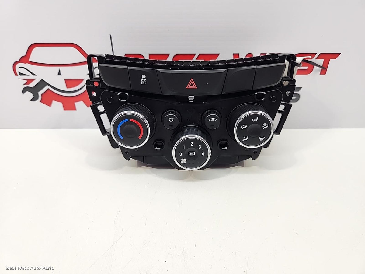 2019 HOLDEN TRAX Heater/Ac Controls