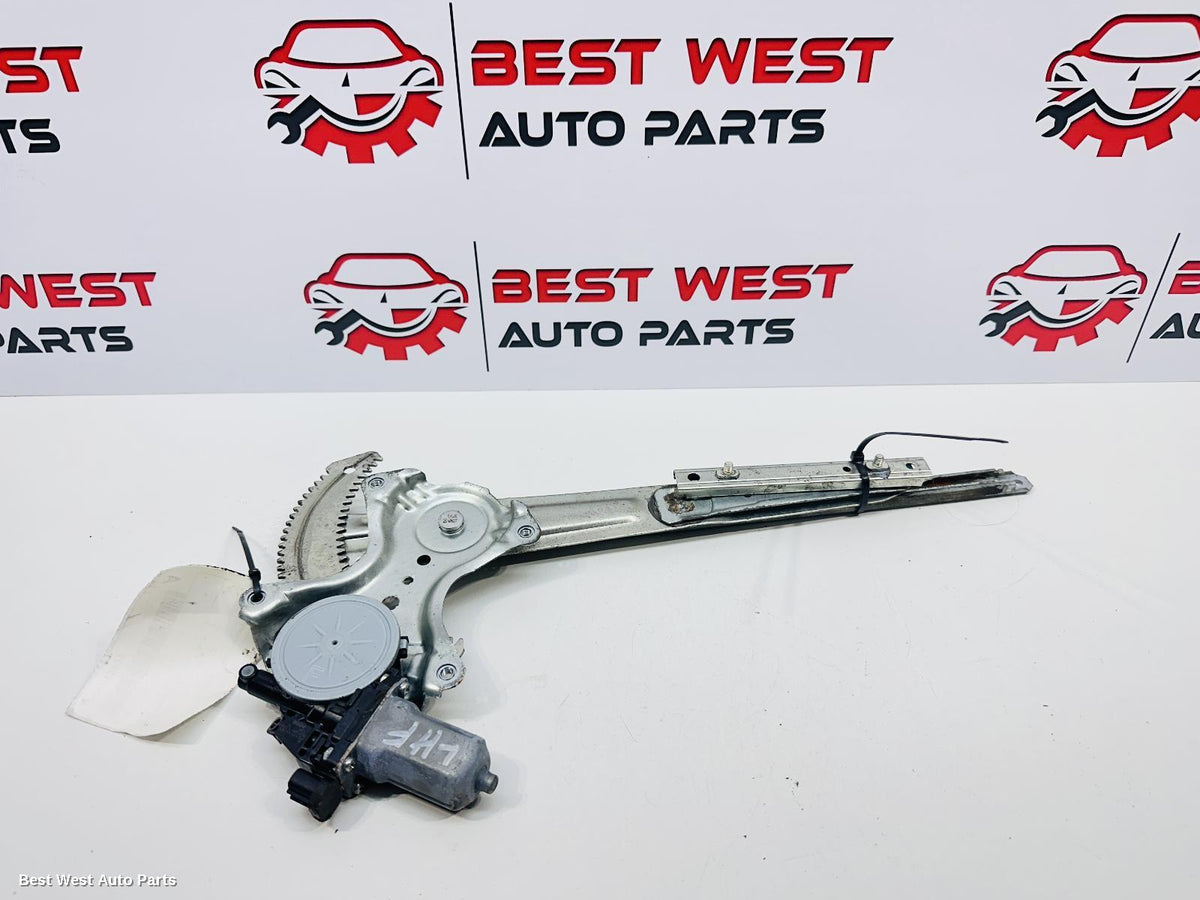 2017 MITSUBISHI OUTLANDER Left Front Window Reg/Motor