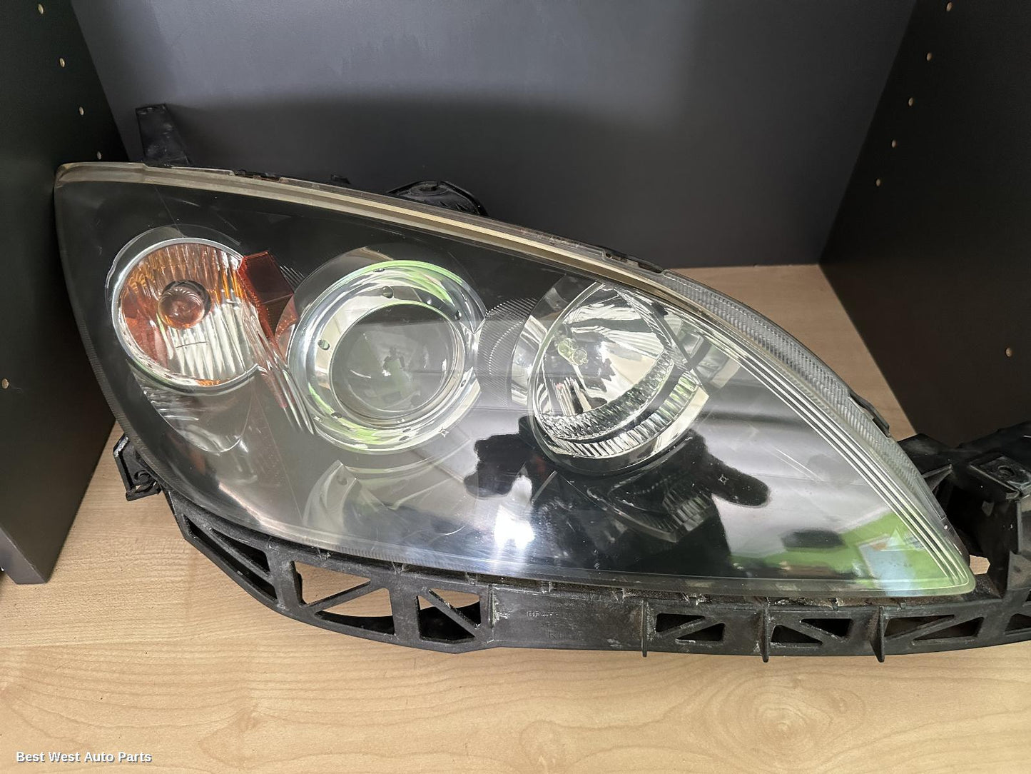 2007 MAZDA 3 Right Headlamp