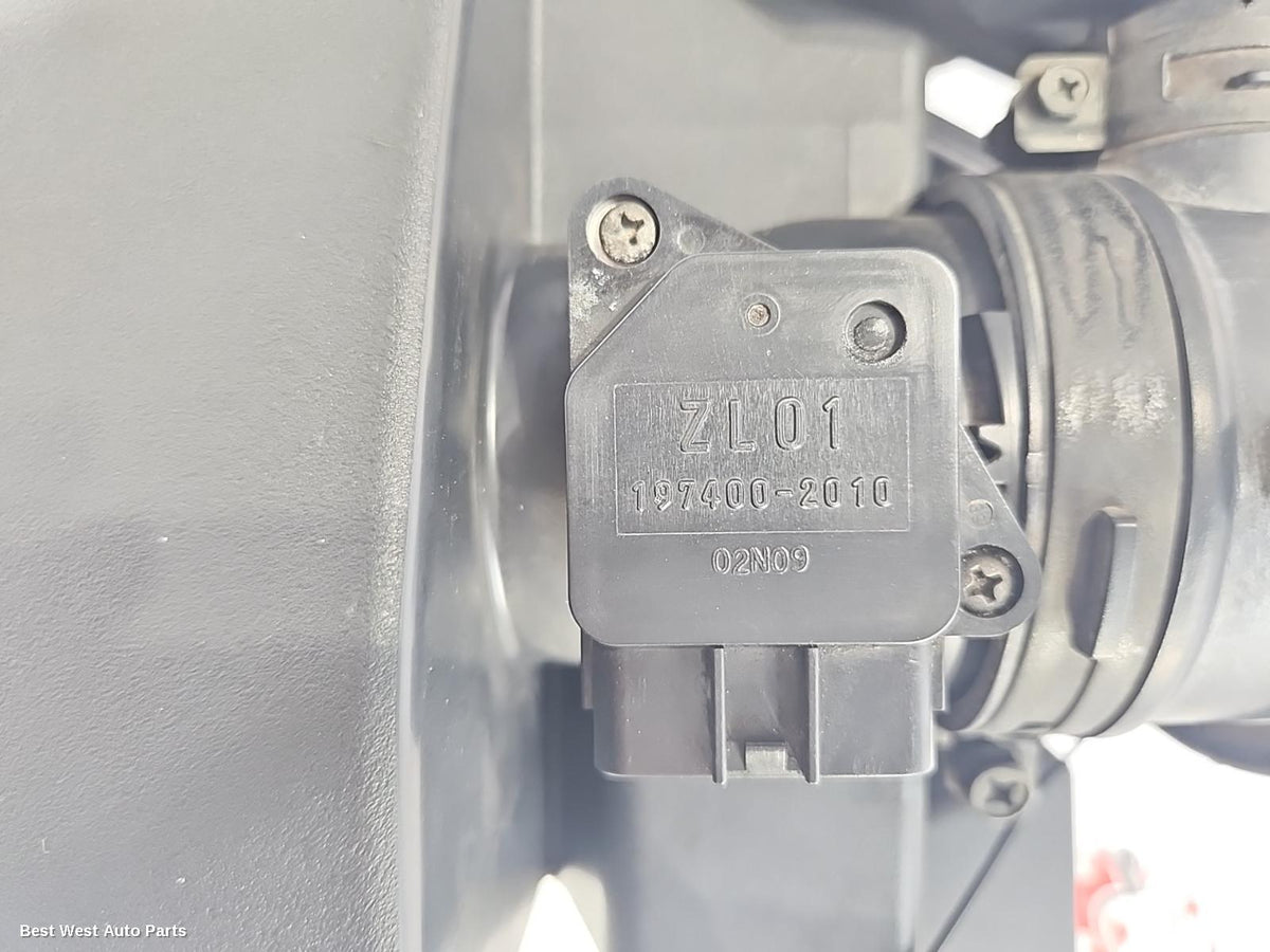 2011 MAZDA 3 Air Cleaner/Box