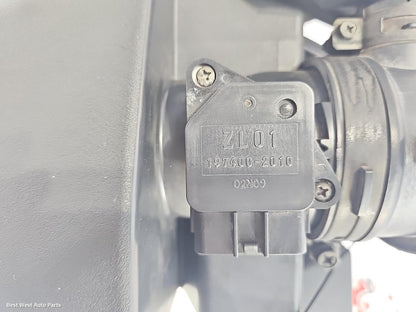 2011 MAZDA 3 Air Cleaner/Box