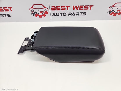 2024 KIA SPORTAGE Console