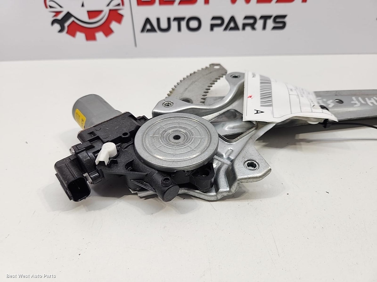 2025 MAZDA BT50 Right Front Window Reg/Motor