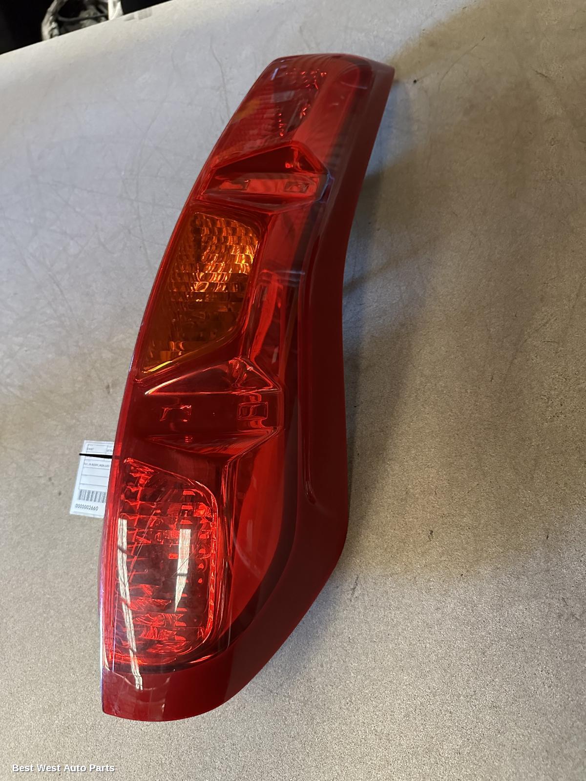 2008 NISSAN XTRAIL Right Taillight