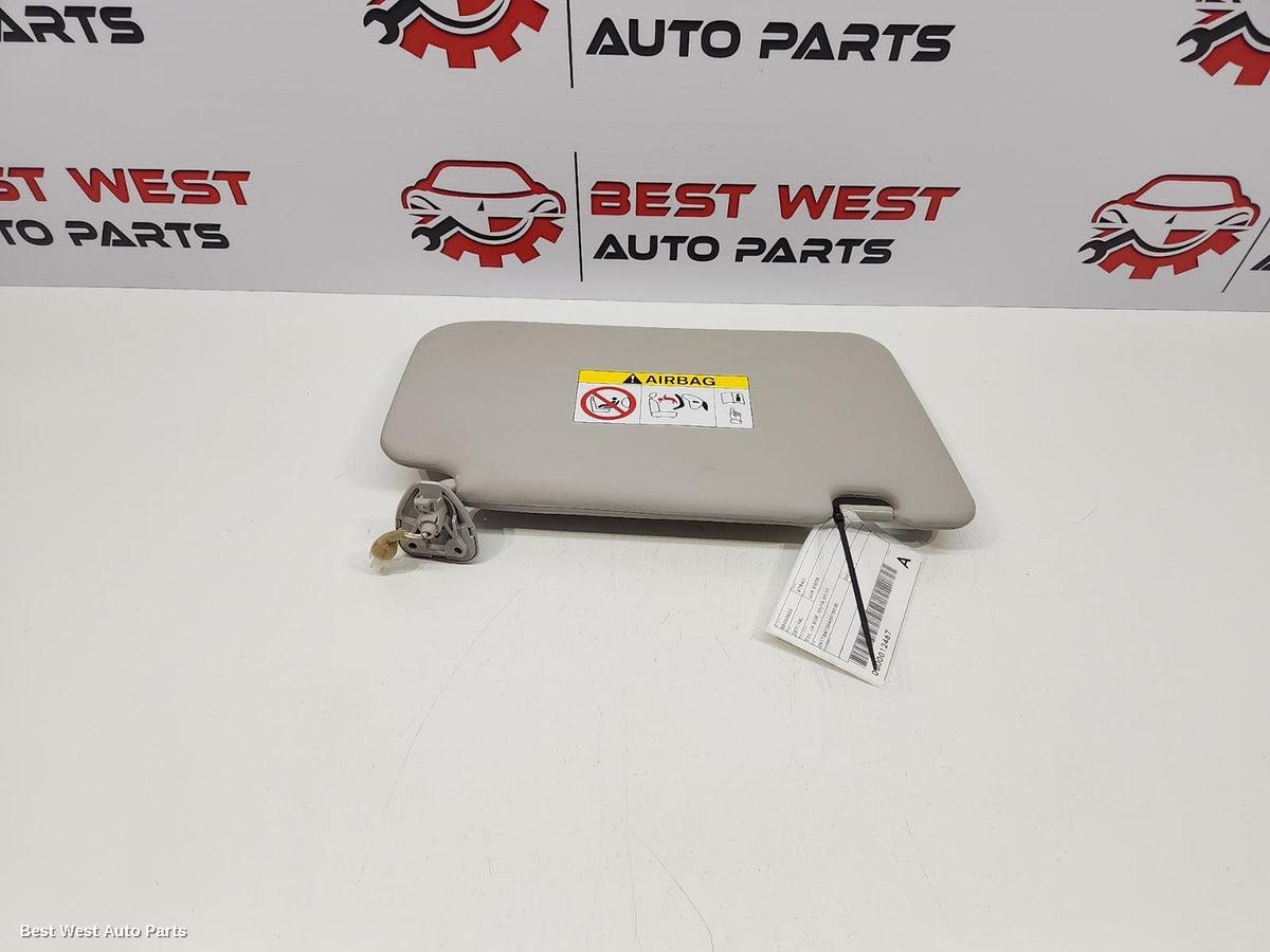 2021 NISSAN XTRAIL Sunvisor