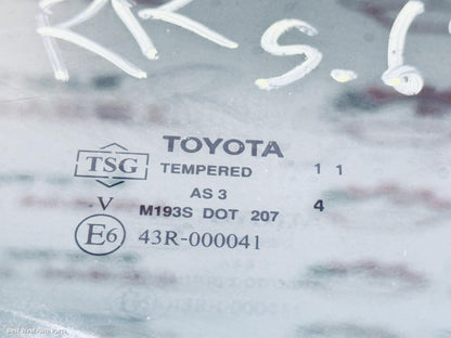 2015 TOYOTA HILUX Right Rear Door Window