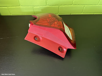 2013 TOYOTA COROLLA Right Taillight
