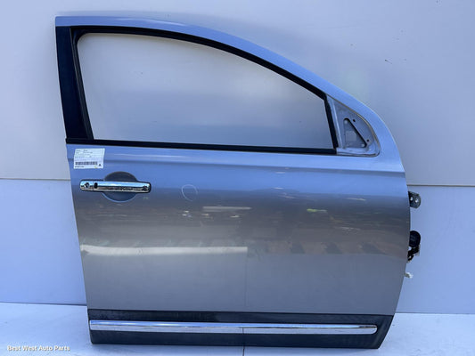 2012 NISSAN DUALIS Right Front Door