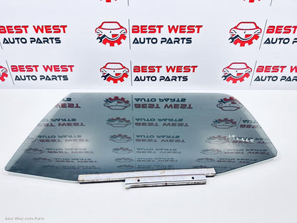 2015 TOYOTA HILUX Left Rear Door Window