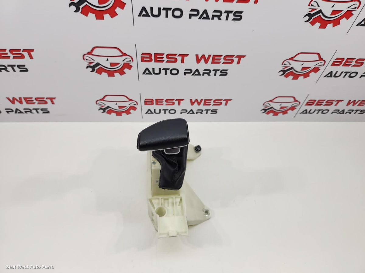 2025 HYUNDAI TUCSON Gear Stick/Shifter