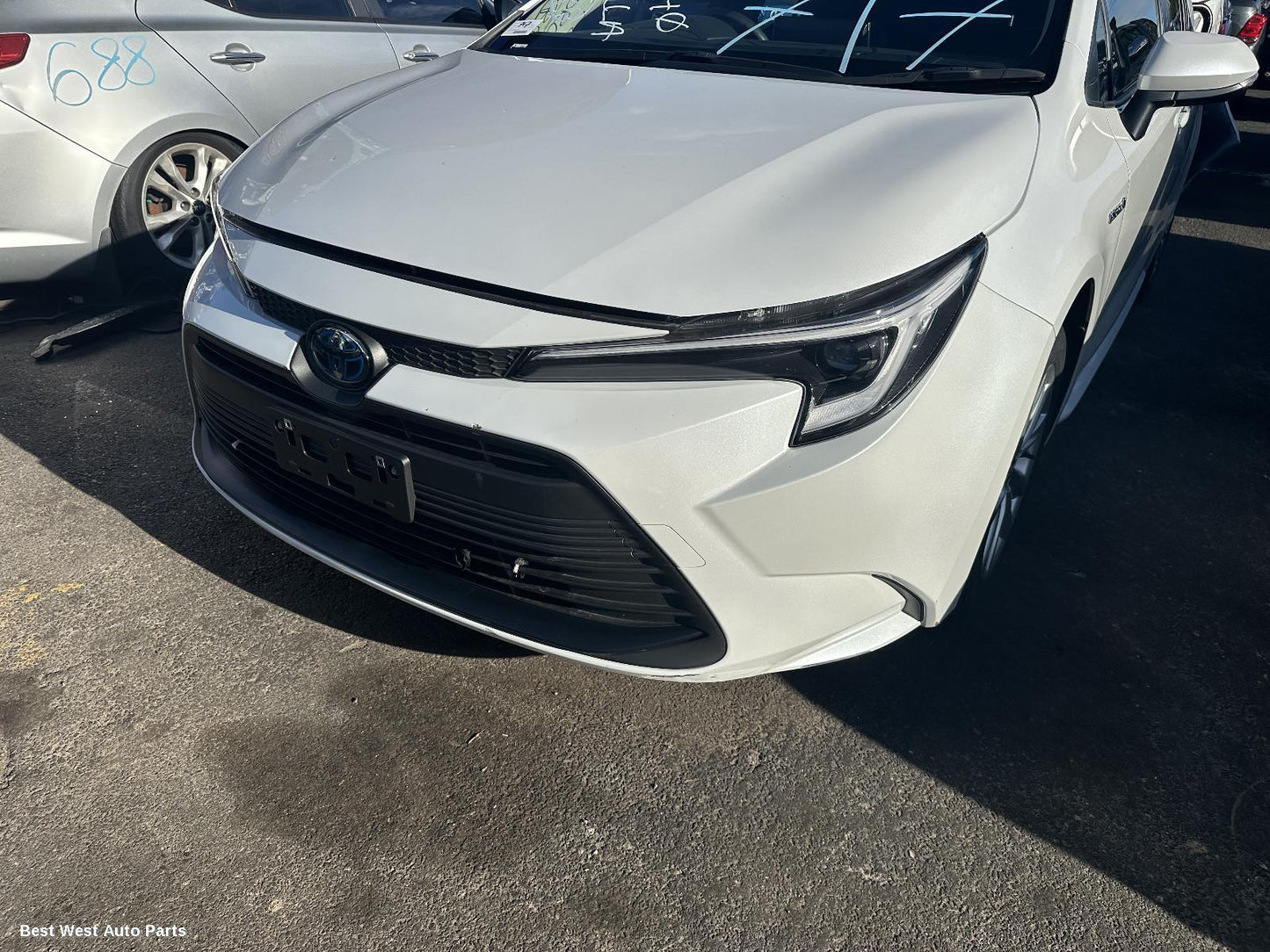 2022 TOYOTA COROLLA Console
