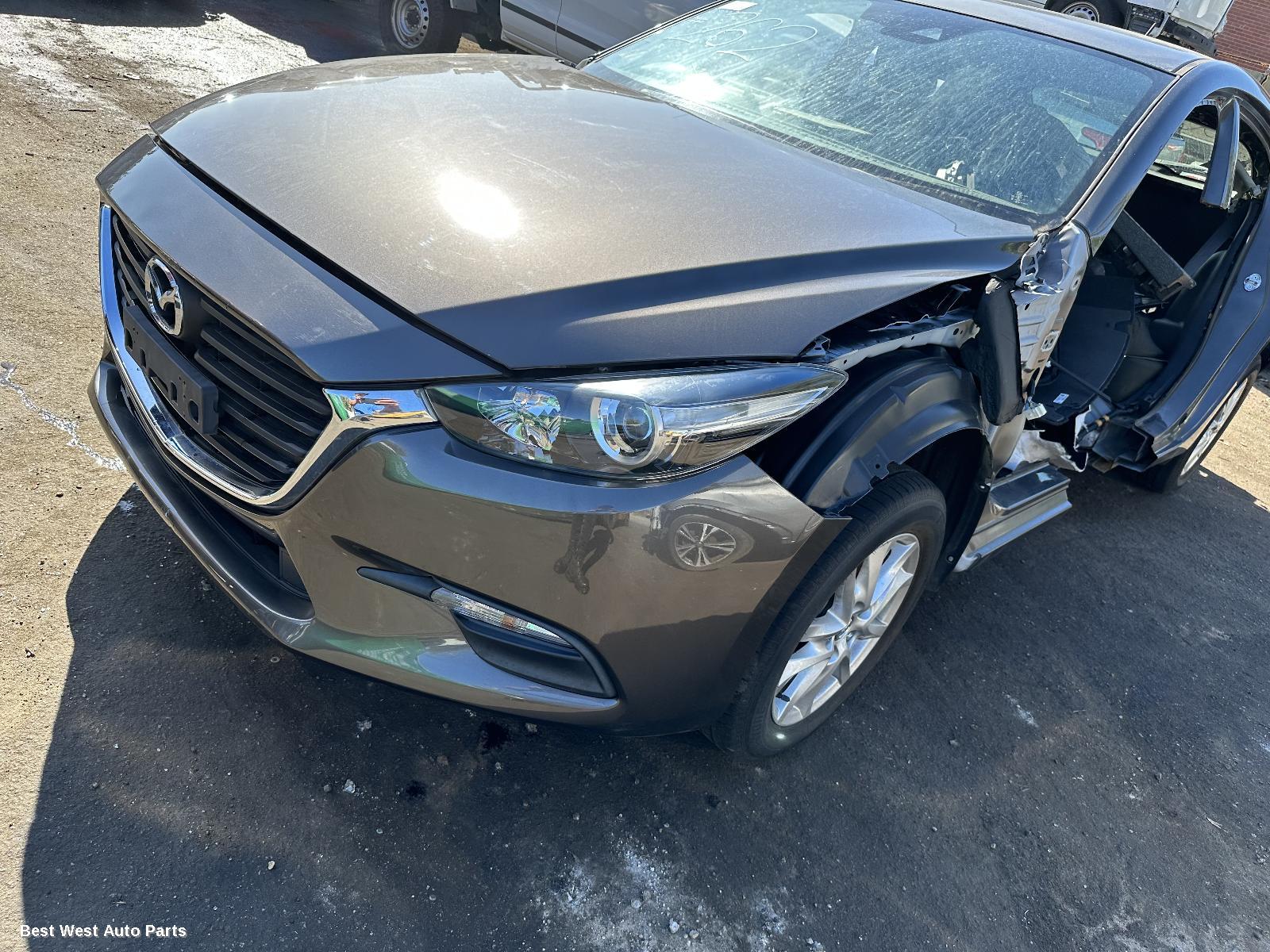 2018 MAZDA 3 Sunvisor