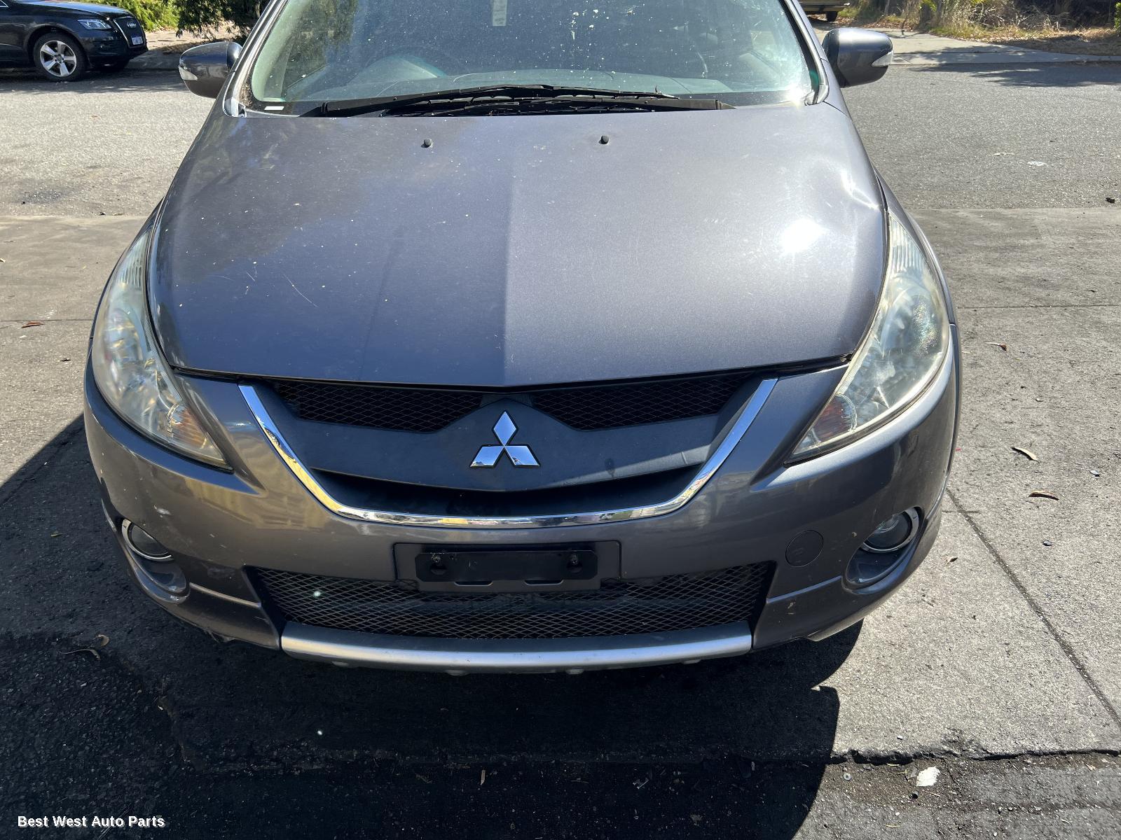 2009 MITSUBISHI GRANDIS Left Headlamp