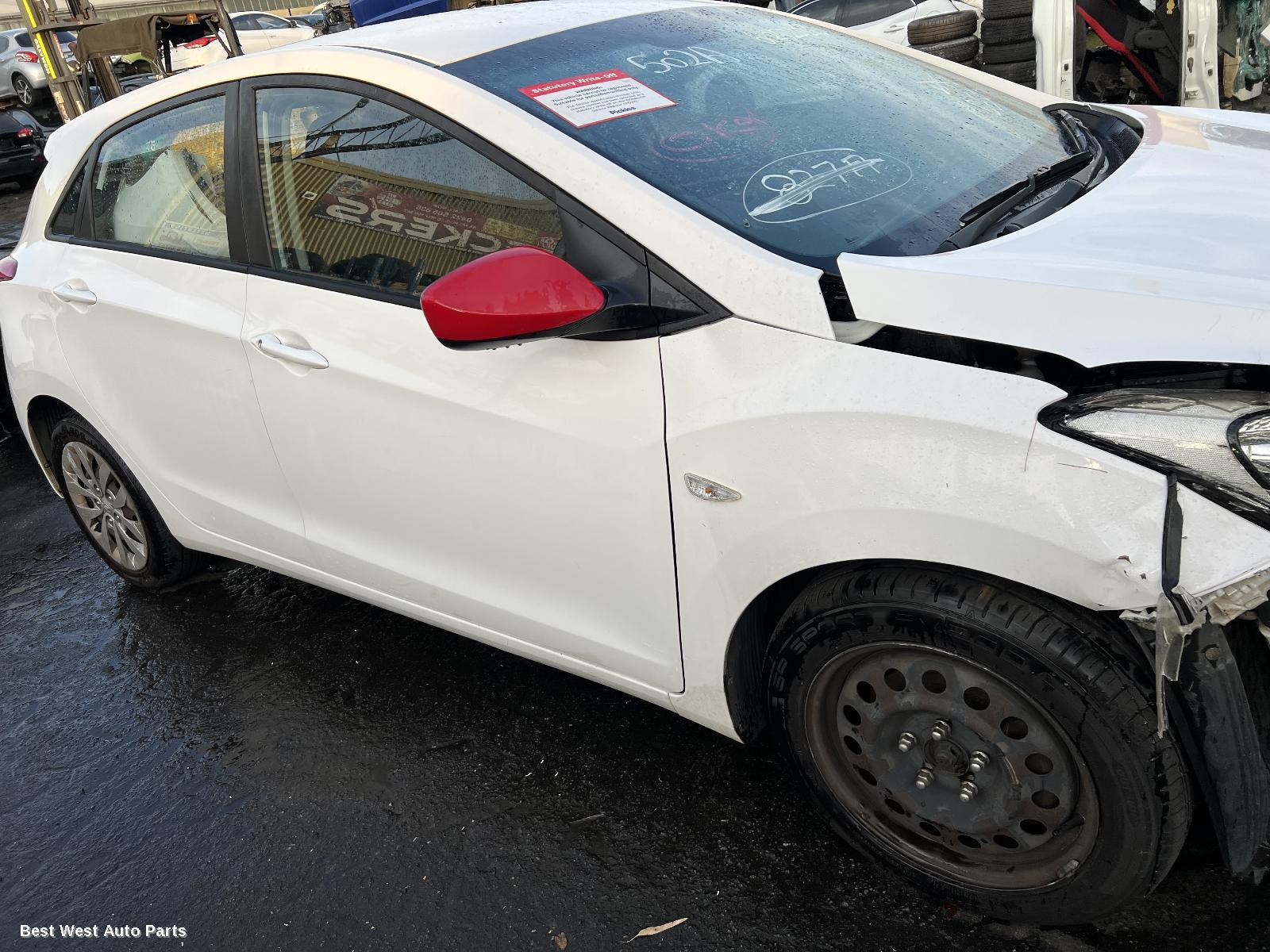 2015 HYUNDAI I30 Heater Fan Motor