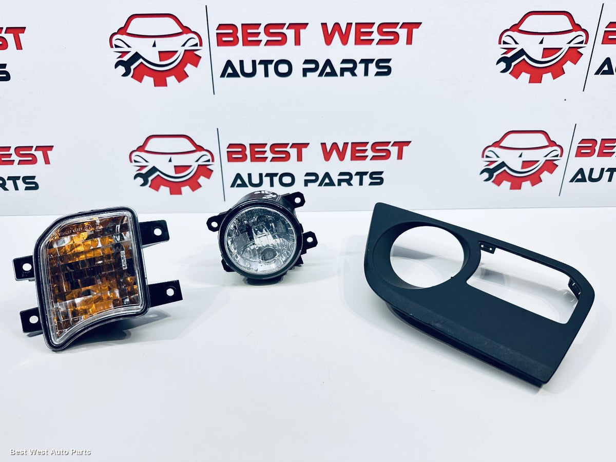 2021 MITSUBISHI TRITON Right Indicator/Fog/Side
